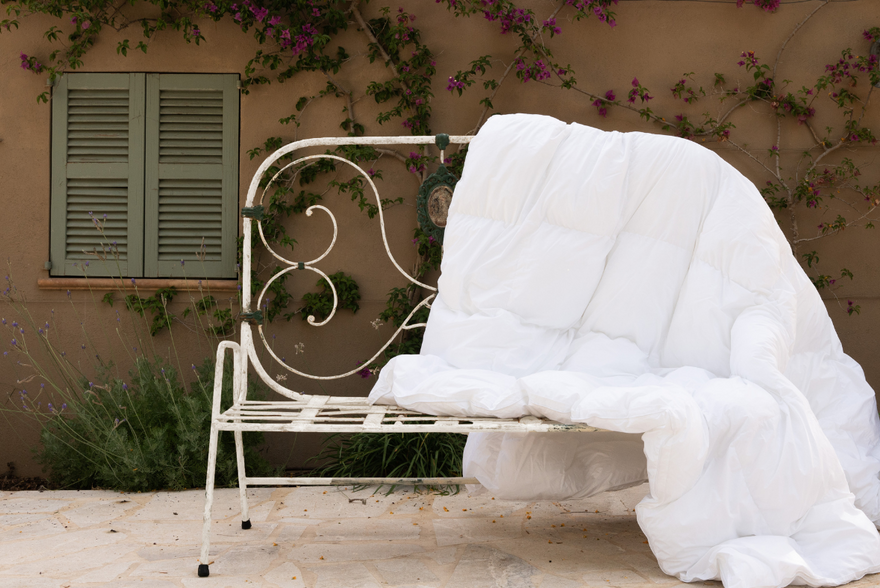 Zomernachten in Hotelstijl: wat is het beste dekbed voor warme nachten?