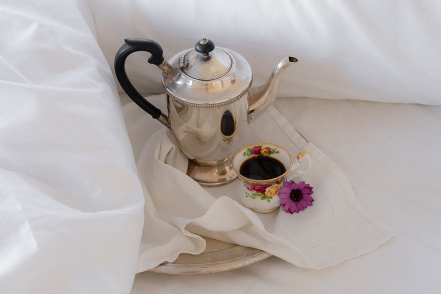 Zo maak je je bed nét zo strak op als een luxe opgemaakt hotelbed