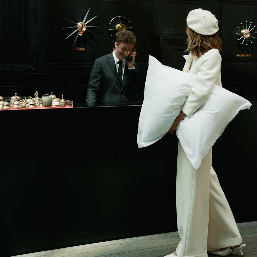 Conservatorium Kussen Dons | 60x90 cm | Conservatorium Hotel