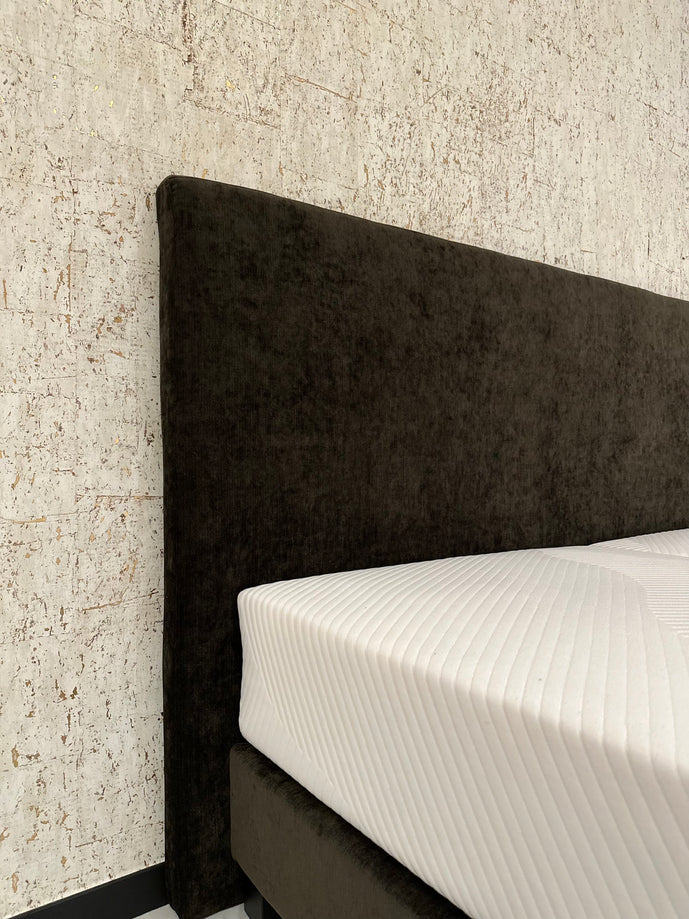Hoofdbord Mainport Hotel Jet Black