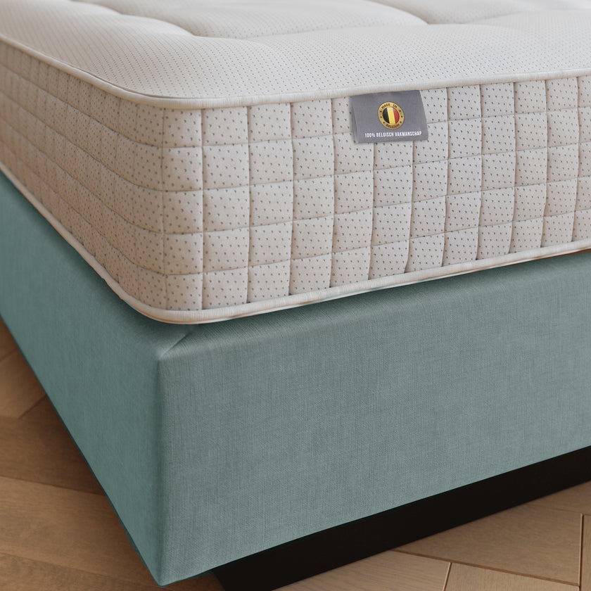 Efteling Grand Hotel Signature Bed - Abyss Blue