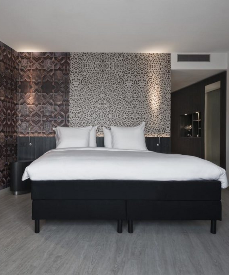 Mainport Signature Bed