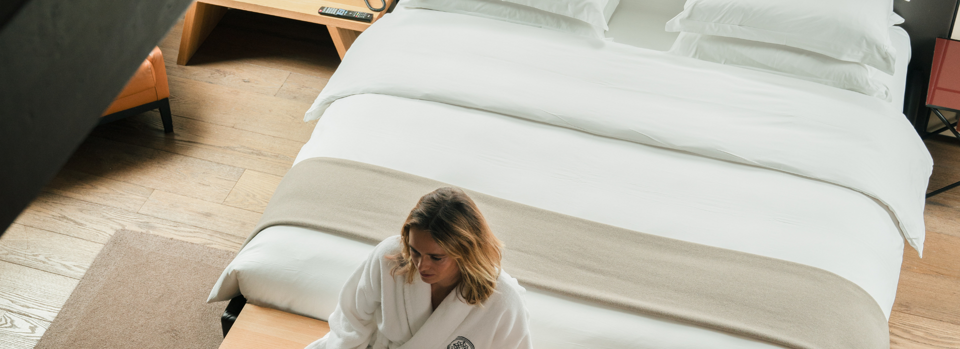 Douxe hotelbed in Conservatorium Hotel