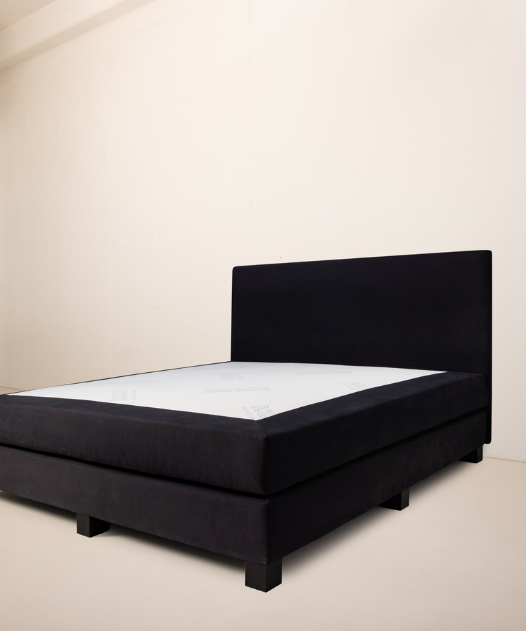 Hoofdbord Mainport Hotel Jet Black