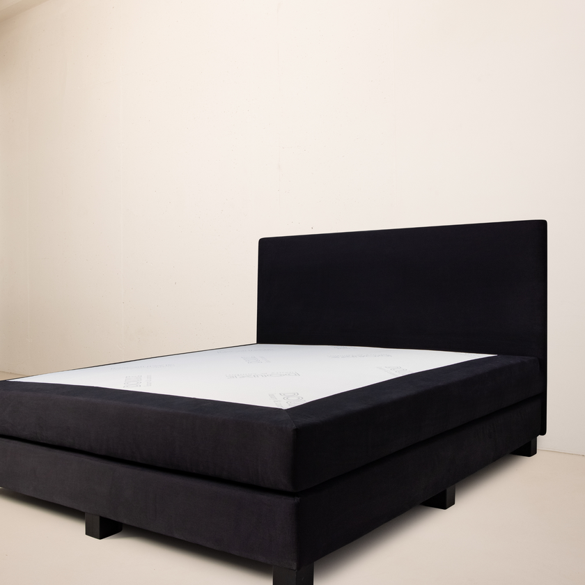 Hoofdbord Mainport Hotel Jet Black