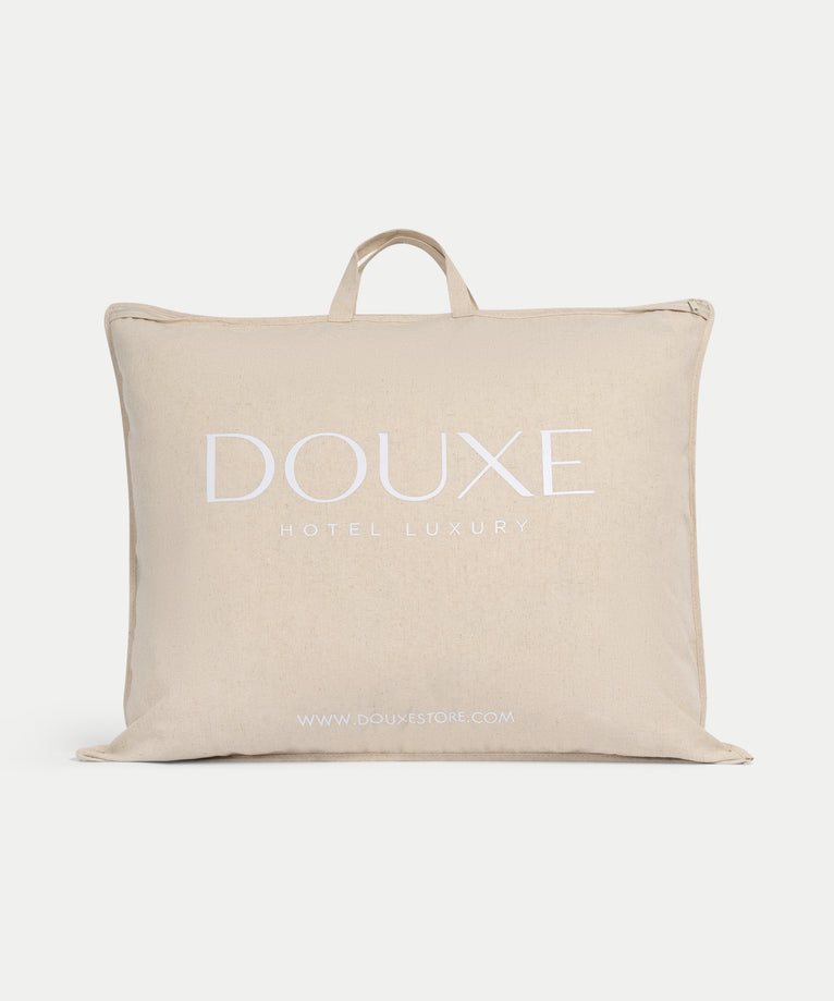 DOUXE Body Kussen Microfiber 80x80 cm