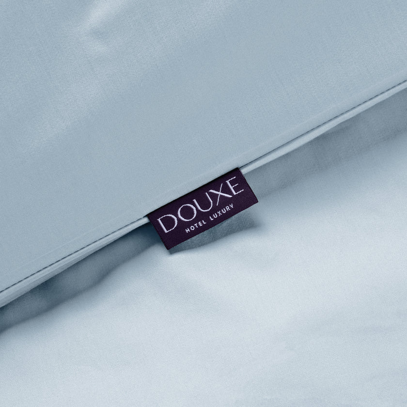 Dekbedovertrekset & Hoeslaken Satijn Pastel Blue