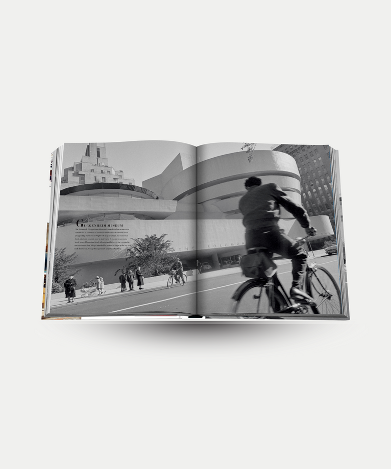 Fifth Avenue: 200 Years of Stories & Legends - Assouline Koffieltafelboek