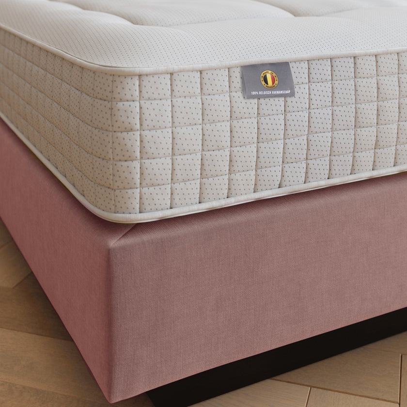 Efteling Grand Hotel Signature Bed - Vintage Rose