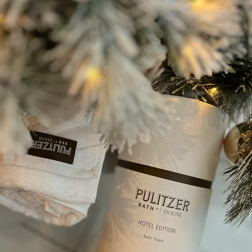 Pulitzer hotel handdoek in luxe koker