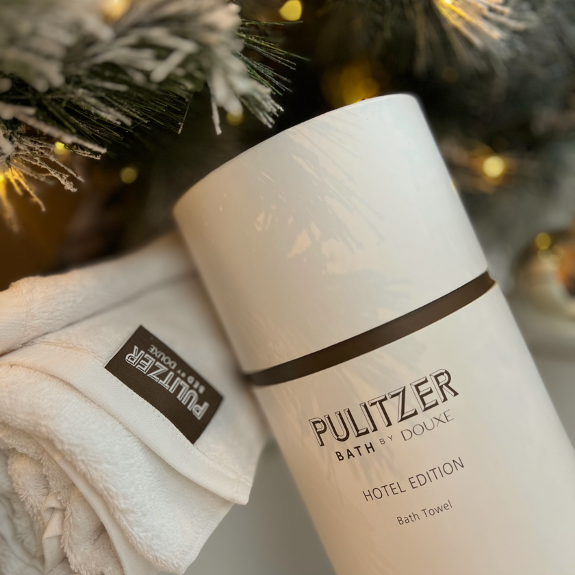 Pulitzer hotel handdoek in luxe koker